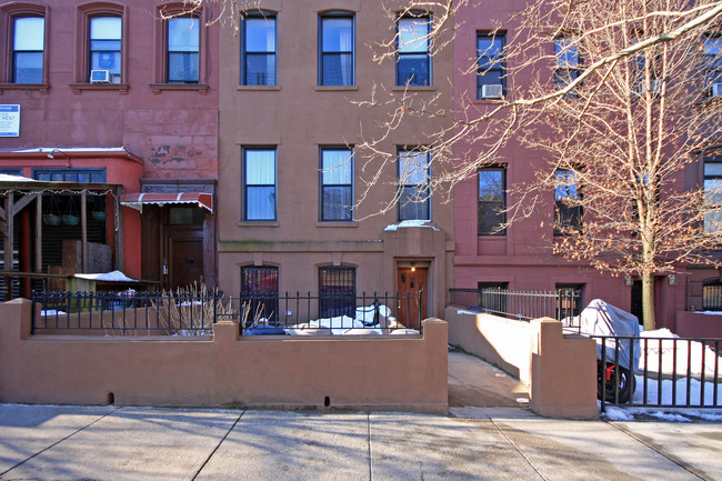 502 3rd St in Brooklyn, NY - Foto de edificio - Building Photo