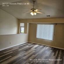 30719 Hidden Pines Ln in Roseville, MI - Building Photo - Building Photo