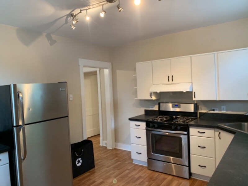 313 311 Augusta St in Pittsburgh, PA - Building Photo