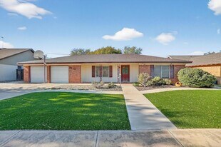 3210 Cimmaron Ave in Midland, TX - Building Photo