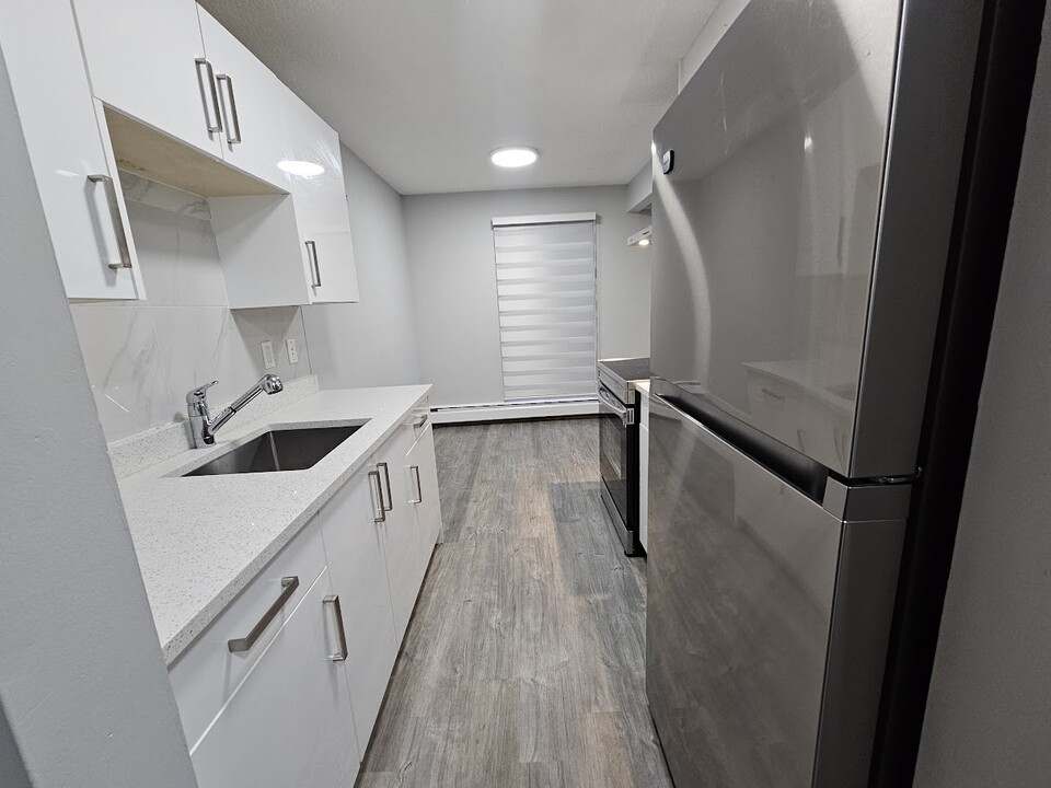 46117 Gore Avenue6 in Chilliwack, BC - Building Photo