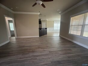 101 Somerset Park Dr in Huntsville, AL - Building Photo - Building Photo