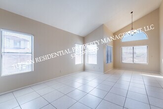 591 W Kidd Pl in Oro Valley, AZ - Building Photo - Building Photo