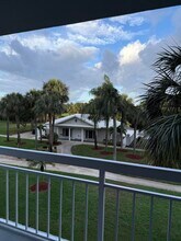 2761 Village Blvd in West Palm Beach, FL - Building Photo - Building Photo