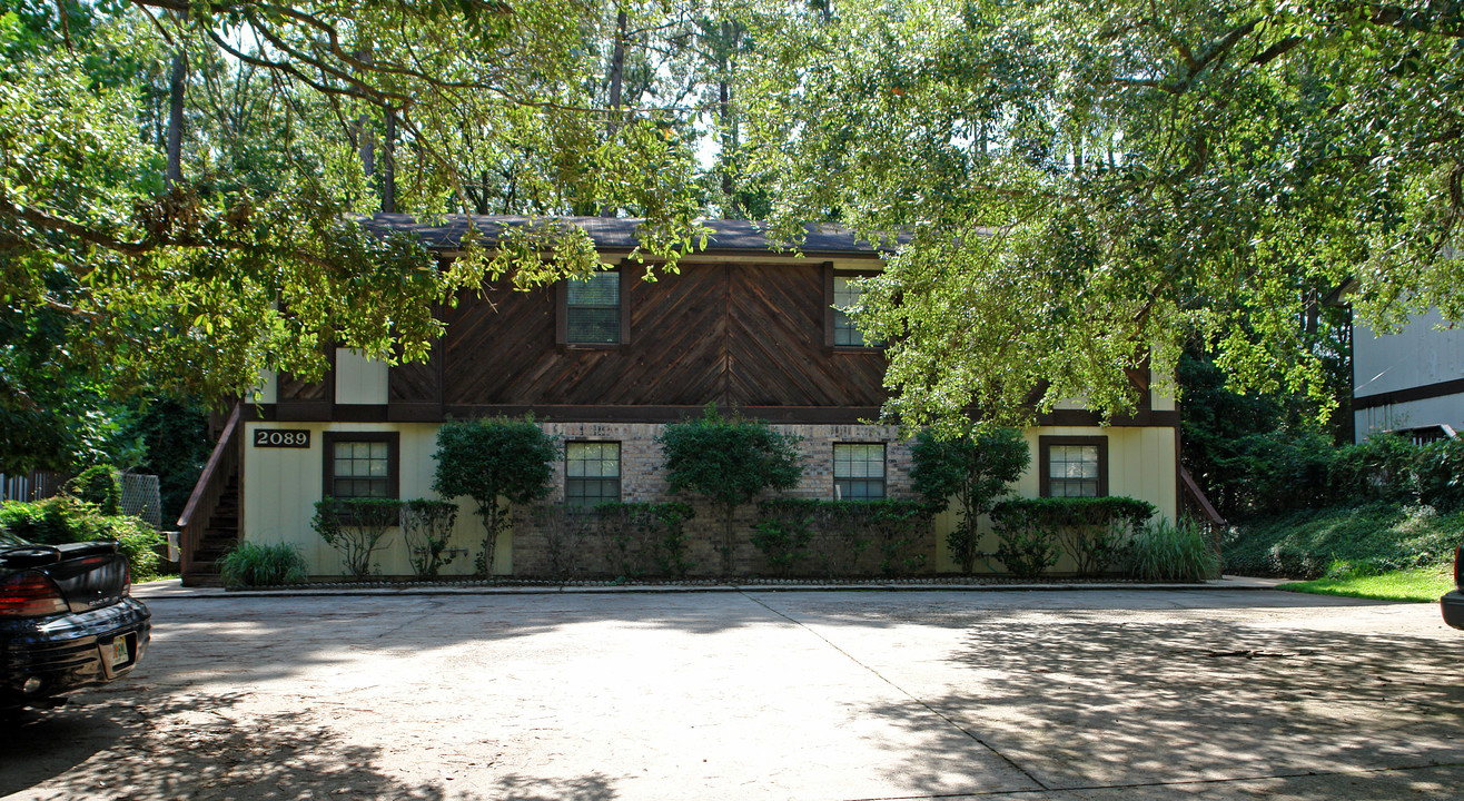 2089 Sandcastle Dr in Tallahassee, FL - Building Photo