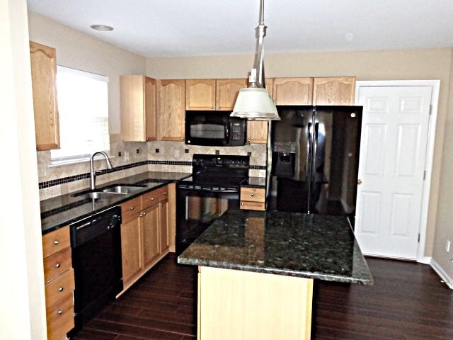 12526 Cardinal Woods Dr in Pineville, NC - Building Photo - Building Photo