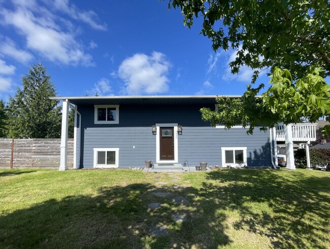 property at 2320 D Ave