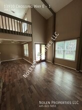 13910 Crossing Way E in Edmond, OK - Foto de edificio - Building Photo