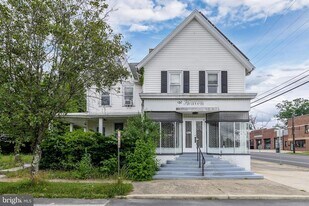 416 Raritan Ave in Atco, NJ - Building Photo