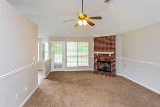 7141 Creekside Dr in Olive Branch, MS - Building Photo - Building Photo