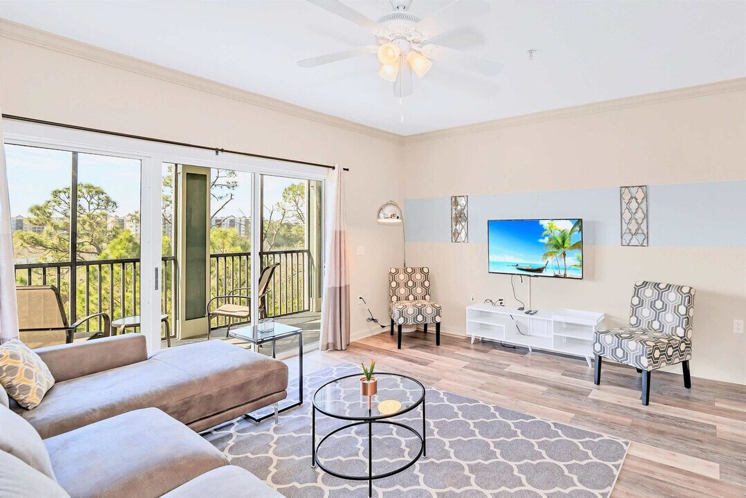 14200 Avalon Rd in Winter Garden, FL - Building Photo