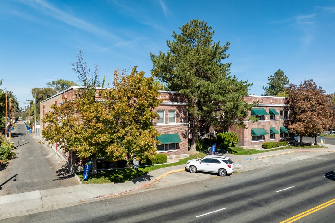 Courtyard Apartments in Twin Falls, ID - Foto de edificio