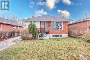 3 Annaree Dr in Toronto, ON - Building Photo