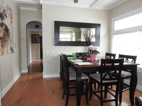 2322 Cherry St in Denver, CO - Building Photo - Building Photo