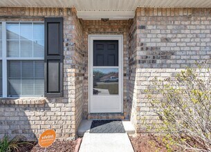 221 Trish Dr in Crestview, FL - Building Photo - Building Photo