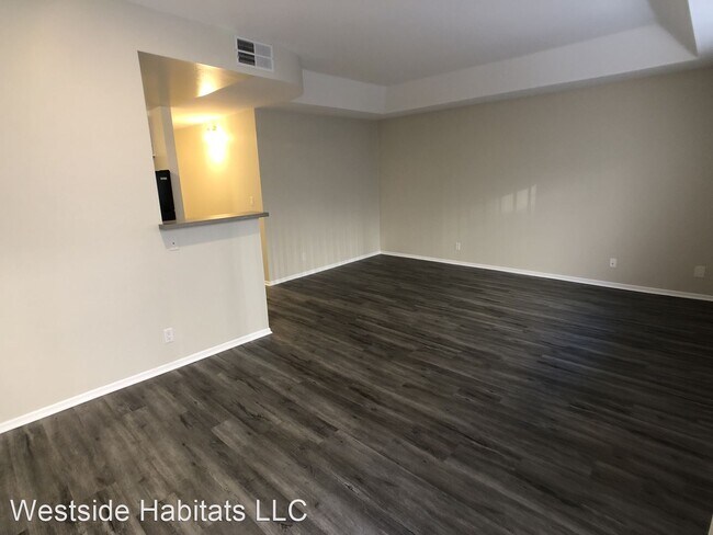 1423 N Curson Ave in Los Angeles, CA - Building Photo - Building Photo