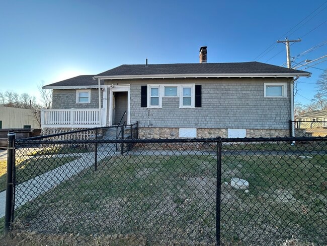 property at 909 Centre St