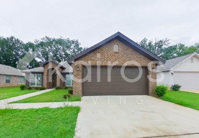 139 Hideaway Ln in Wetumpka, AL - Foto de edificio