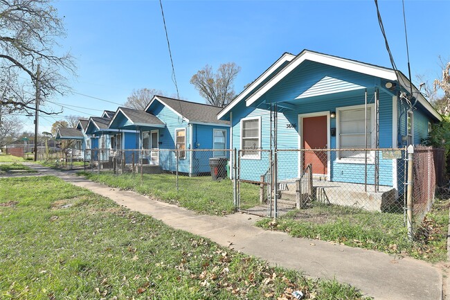 3606 Live Oak St in Houston, TX - Building Photo - Building Photo