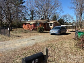 1103 Auten Rd in Charlotte, NC - Building Photo - Building Photo