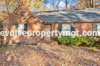 1254 Estate Dr in Memphis, TN - Building Photo - Building Photo