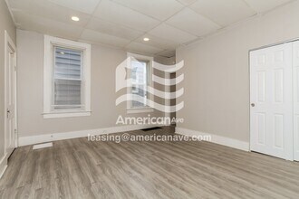 6310 Highland Ave in Cincinnati, OH - Foto de edificio - Building Photo