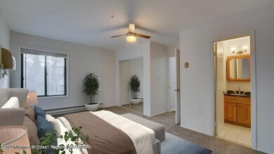 15 Pine Cluster Cir in Englishtown, NJ - Building Photo - Building Photo