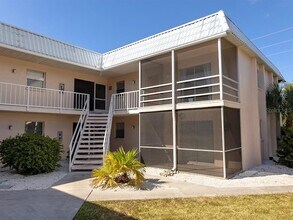 400 Base Ave E, Unit 229 in Venice, FL - Building Photo - Building Photo