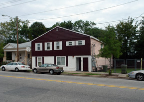 813 Castle St Apartments