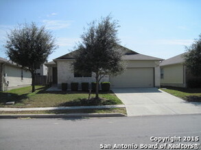 121 Anvil Pl in Cibolo, TX - Building Photo - Building Photo