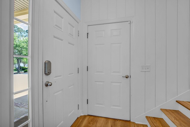 1504 River Oaks Dr in Richmond Hill, GA - Building Photo - Building Photo