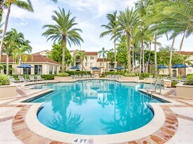 Miramar Lakes in Miramar, FL - Building Photo