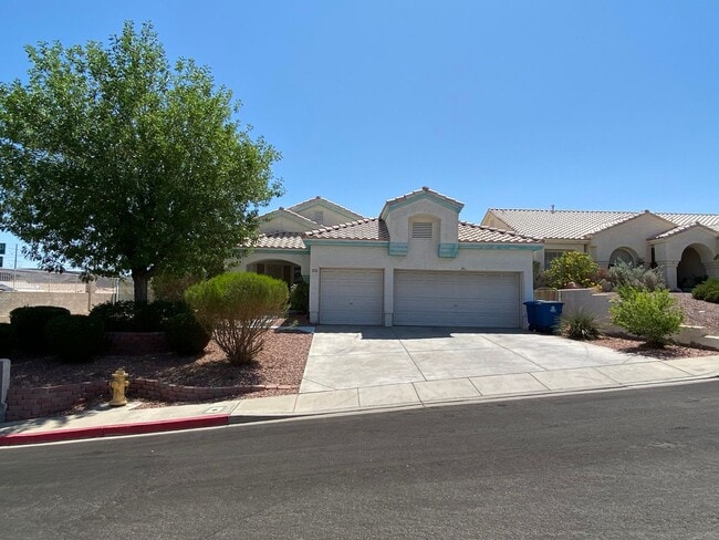 property at 1026 Majesty Ct