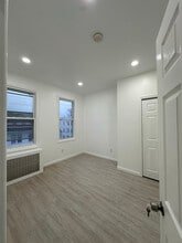 793 E 19th St, Unit 3 in Paterson, NJ - Building Photo - Building Photo