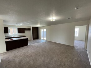 4528 S Desert Willow Wy in Yuma, AZ - Building Photo - Building Photo