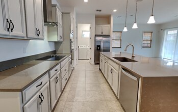 13219 Oakenshaw Ln in Orlando, FL - Building Photo - Building Photo