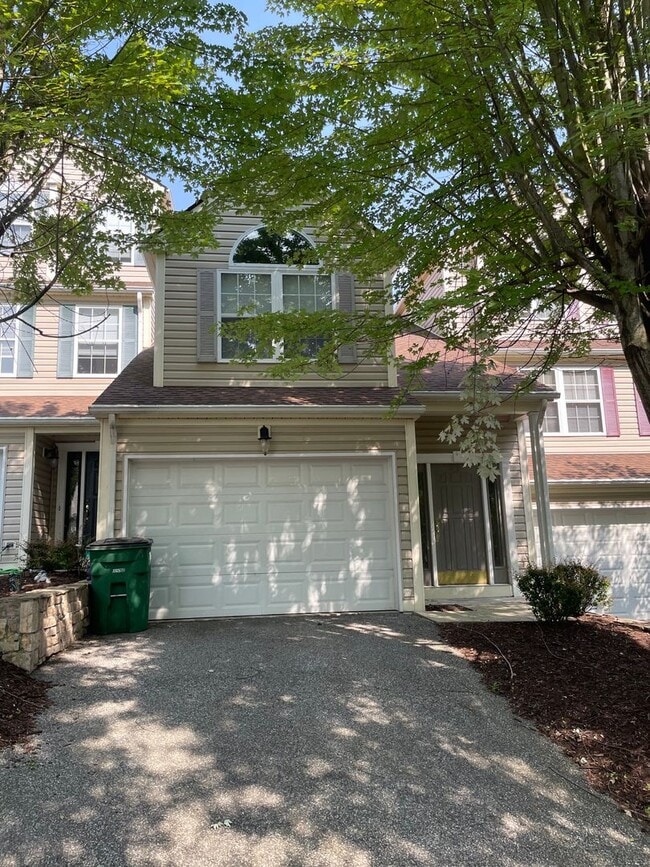property at 325 Huff Heritage Ln