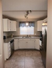 1145 N 1570 W in Saint George, UT - Foto de edificio - Building Photo