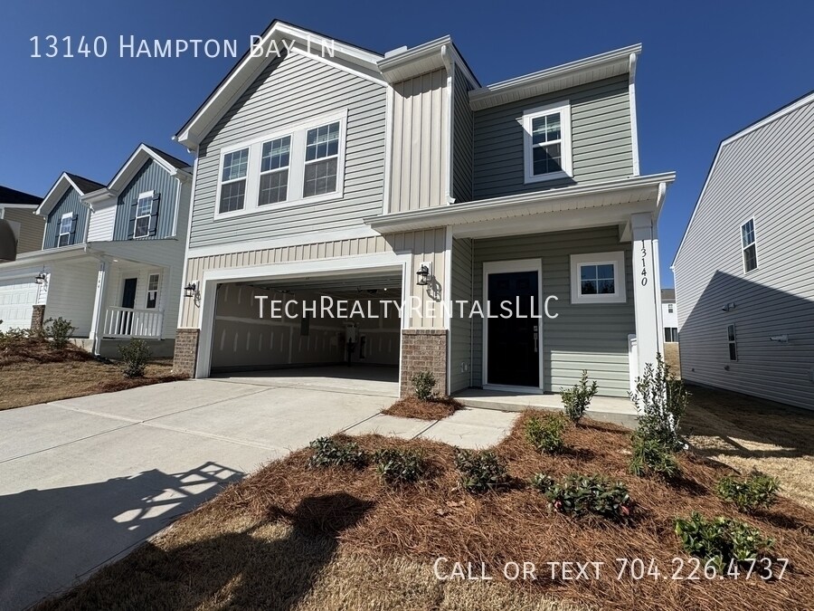 13140 Hampton Bay Ln in Charlotte, NC - Foto de edificio
