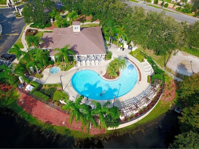 2950 Lucayan Harbour Cir in Kissimmee, FL - Building Photo - Building Photo