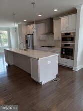 5158 Ridgeview Retreat Dr in Chantilly, VA - Building Photo - Building Photo