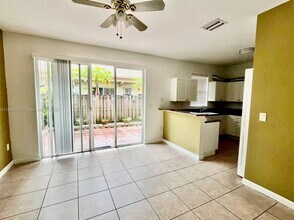 12842 SW 135th St in Miami, FL - Building Photo - Building Photo