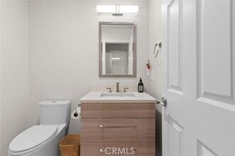 19 Laguna Ct in Manhattan Beach, CA - Building Photo - Building Photo