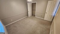 5057 Faversham Hill Dr in Suwanee, GA - Building Photo - Building Photo