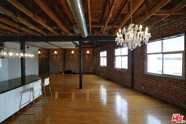 property at 500 Molino St