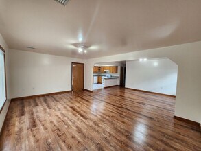937 Grove St in Elizabeth, NJ - Building Photo - Building Photo