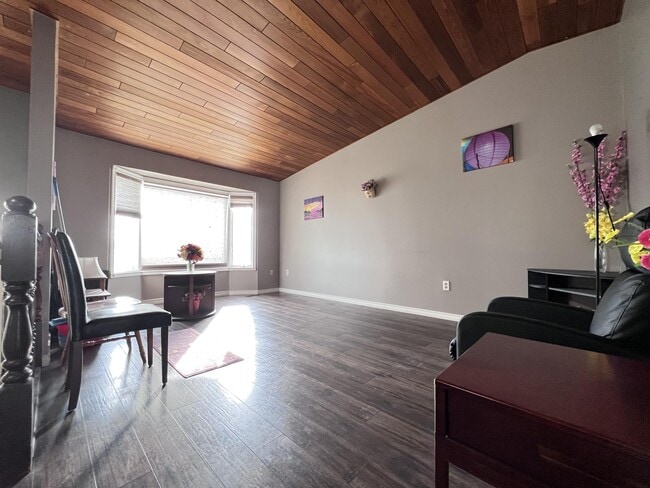 7909 Mission Heights Dr in Grande Prairie, AB - Building Photo - Building Photo