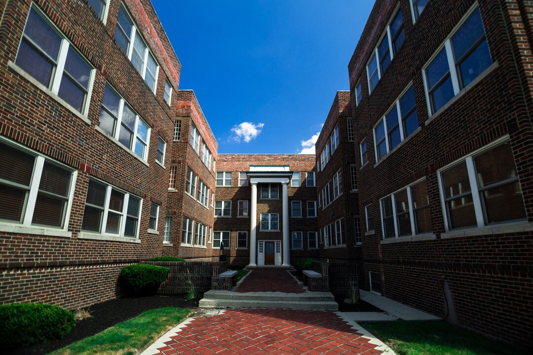 Madison Apartments in Indianapolis, IN - Foto de edificio