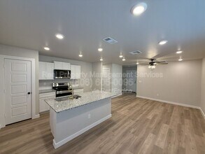 8328 24th St in Lubbock, TX - Building Photo - Building Photo