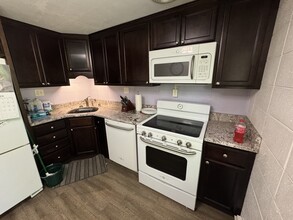 5418 Starker Ave in Madison, WI - Building Photo - Building Photo